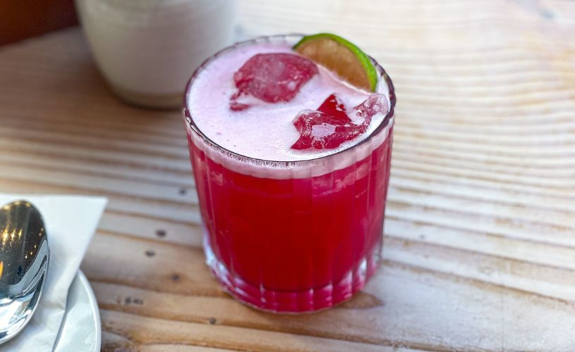 Red non alcoholic cocktail at COR - credit COR