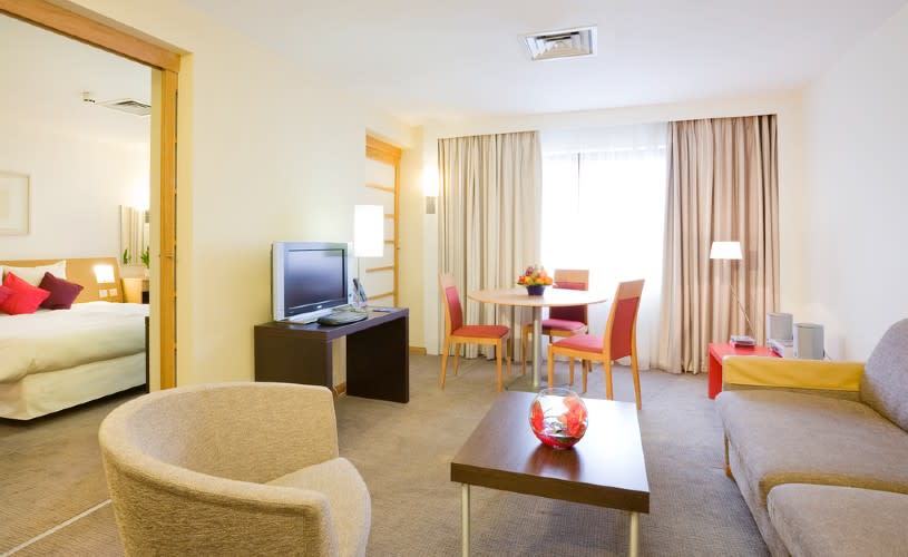 Novotel Bristol City Centre family room - credit Novotel