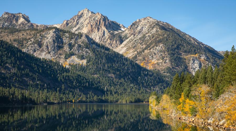 Upper Twin Lakes Bridgeport