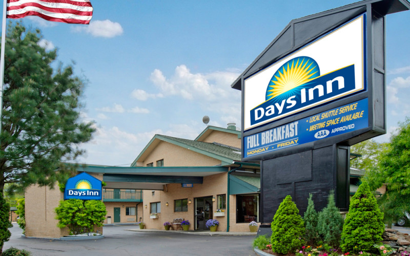 Days Inn at Woodbury | Discover Long Island