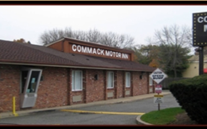 Commack Motor Inn Discover Long Island
