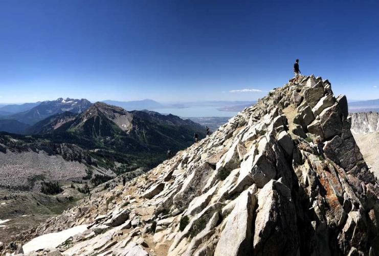Peak by Pfeifferhorn Trail