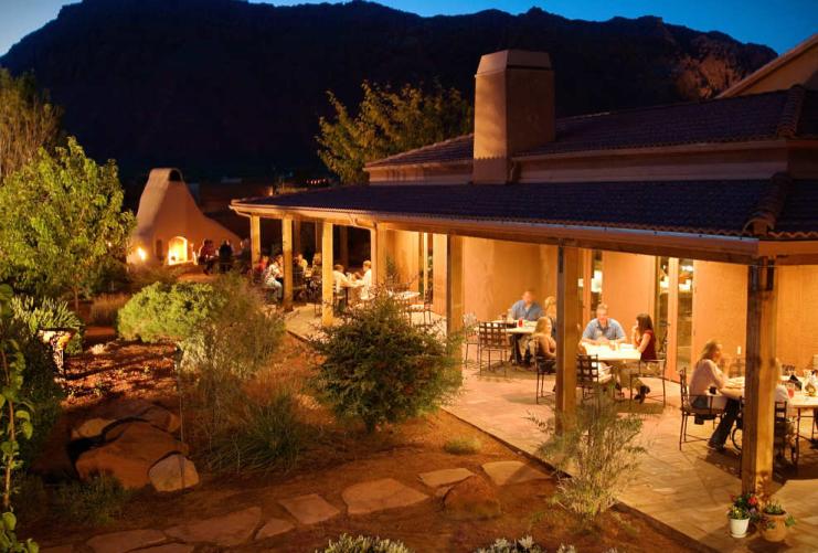 Canyon Breeze Restaurant at Red Mountain Resort