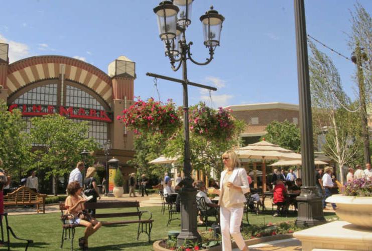 Station Park Outdoor Mall