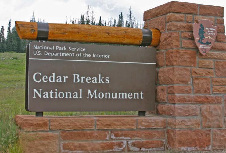 Entrance sign to Cedar Breaks National Monument