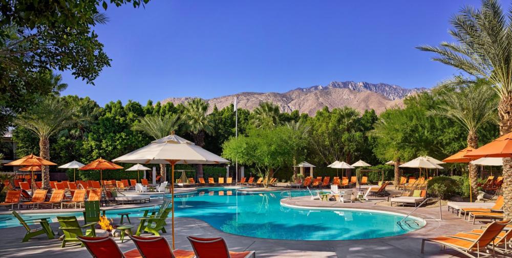riviera palm springs pool
