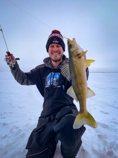 Tanner Cherney Walleye Fishing