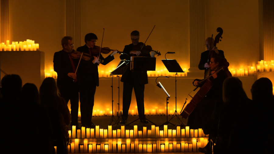 Badminton House candlelight concert