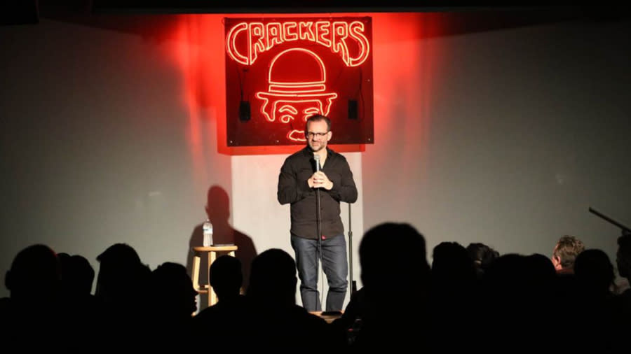 Crackers Comedy Club