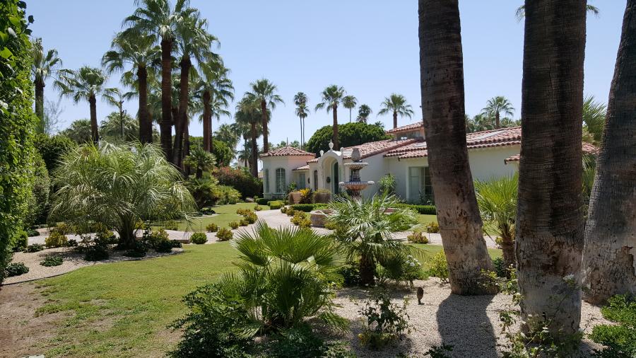 Elizabeth Taylor rented at 417 W Hermosa Place, Palm Springs, in 1957