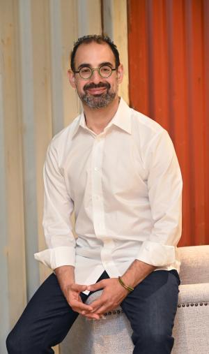 Yaniv