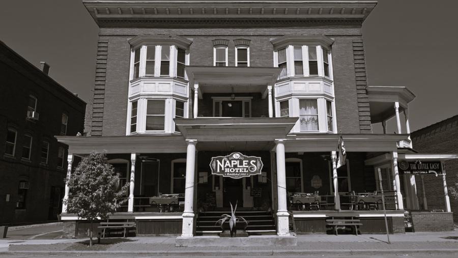 Naples Hotel B&W