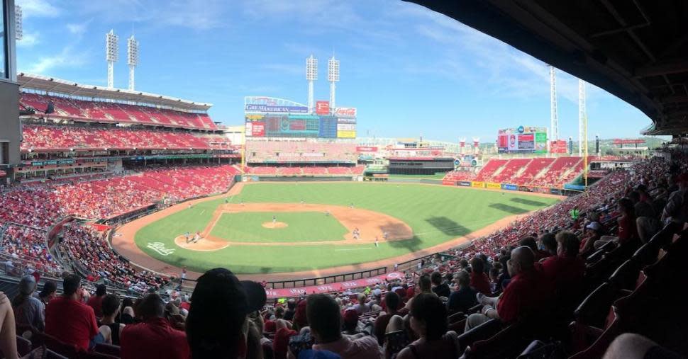 Cincinnati Reds at Great American Ball Park (photo: @real.mayhem)