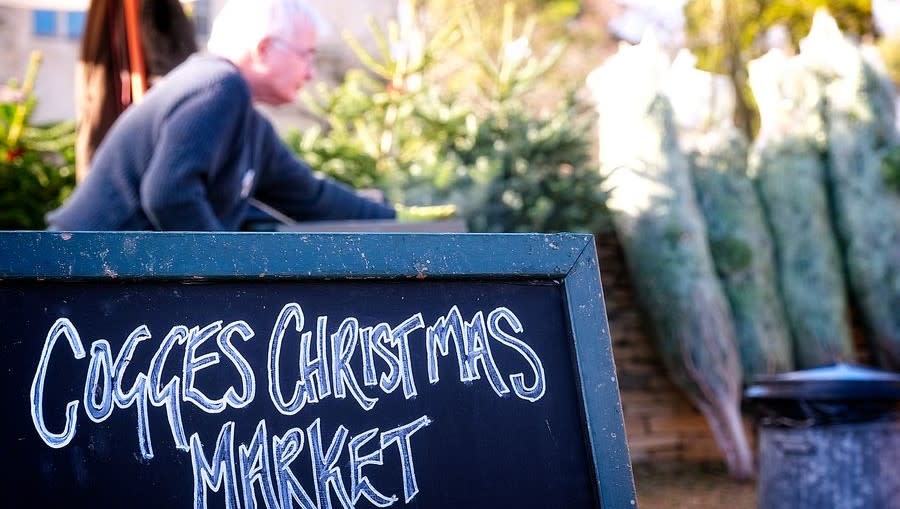 Cogges Christmas Market