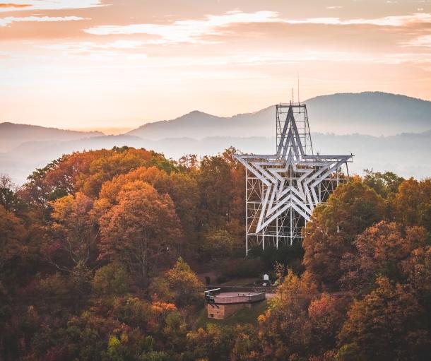 City of Roanoke Travel Guide | Dining, Outdoors & Events