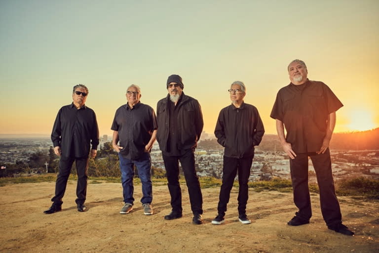 Los Lobos