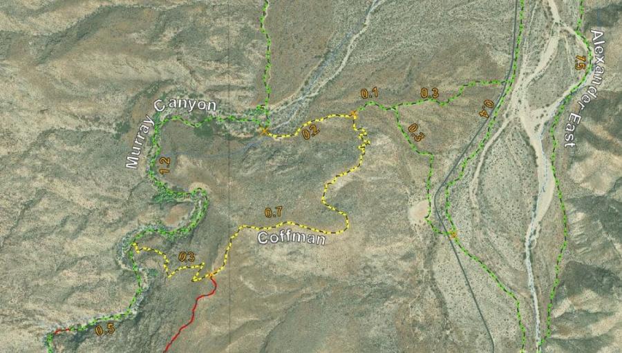 Map view showing Coffman Trail and Murray Canyon routes in Palm Springs, with marked distances and color‑coded paths across the desert terrain.