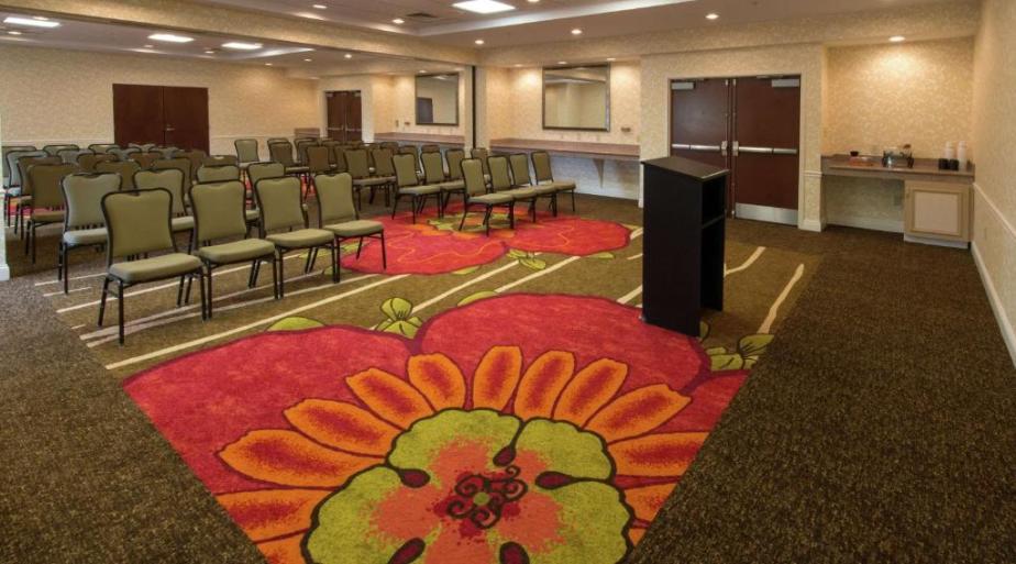 Hilton Garden Inn Meeting Space