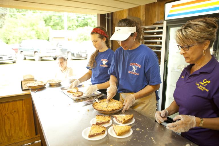 snowshoe baseball pie