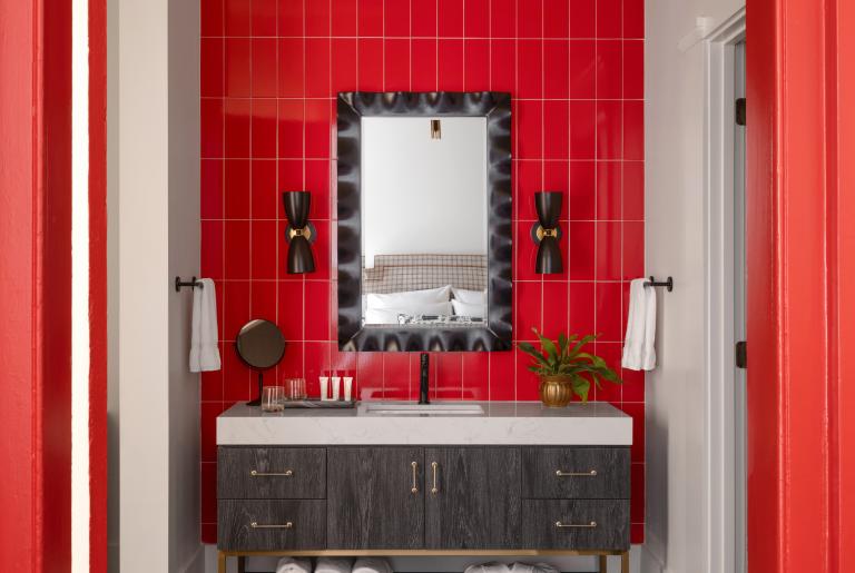 Ares Suite Bathroom