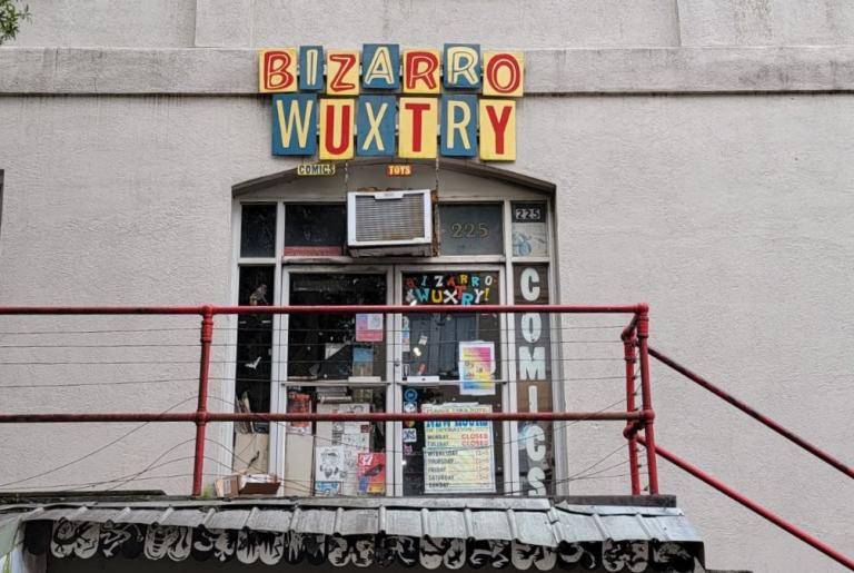 Bizarro Wuxtry Exterior Close Up