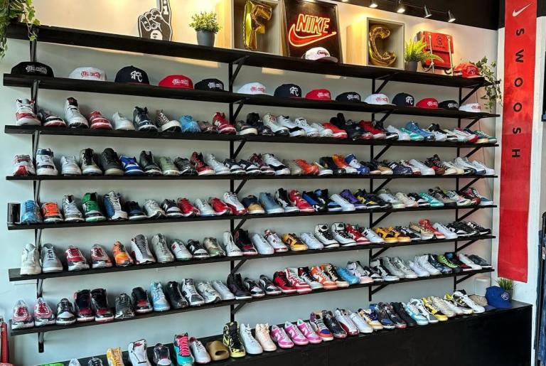 Full Circle Interior store - shoes