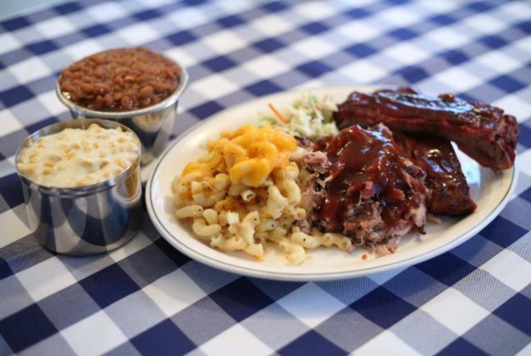 Saucehouse plate and sides