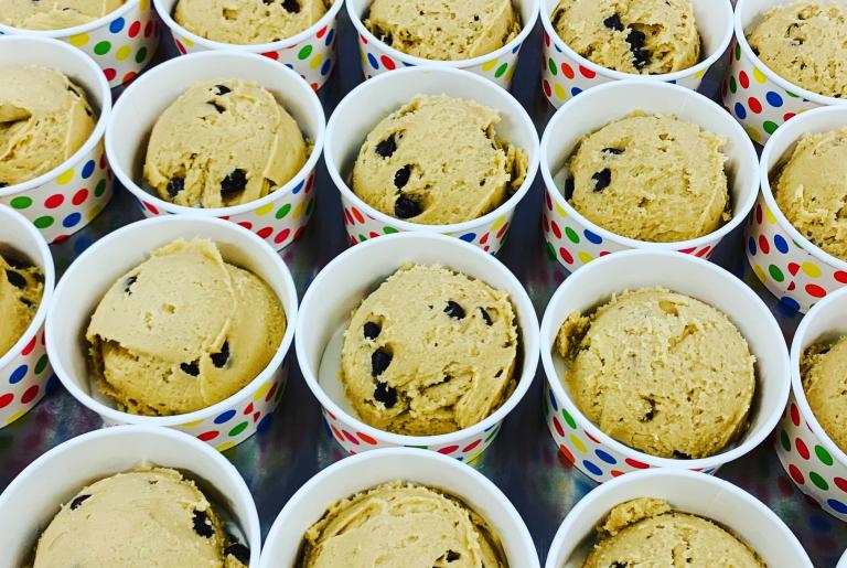 Scoops of DOUGH-liciousness!