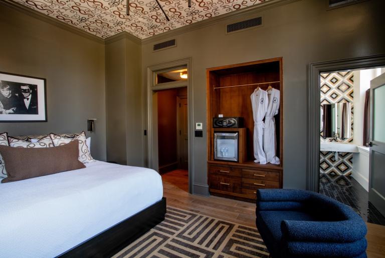 The Bell Hotel Guest Room B
