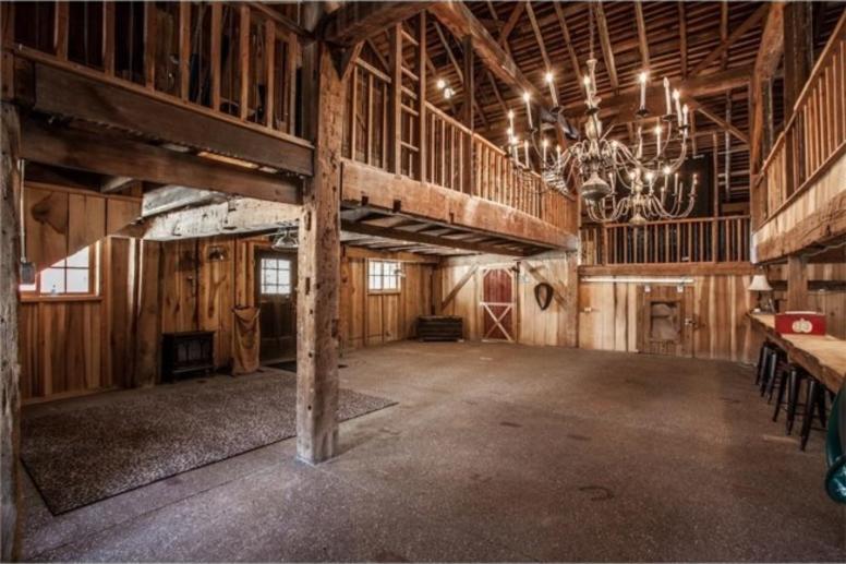 Big Hoffa's Barn