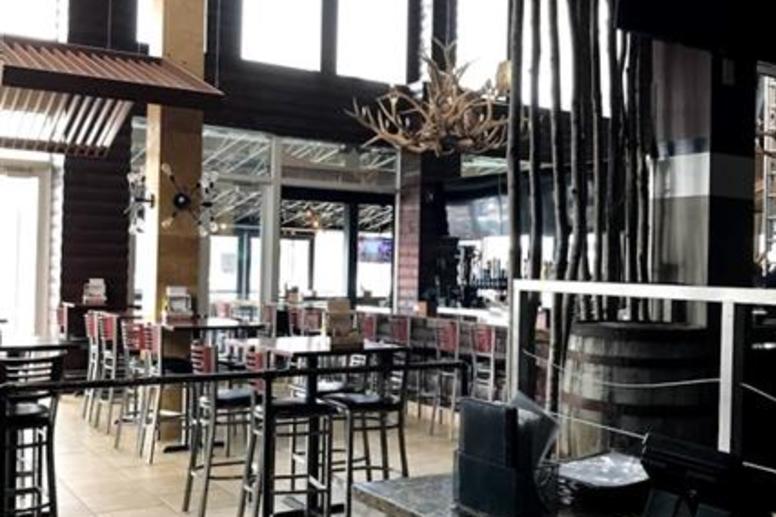 Wolfies Grill Geist Indianapolis IN, 46256