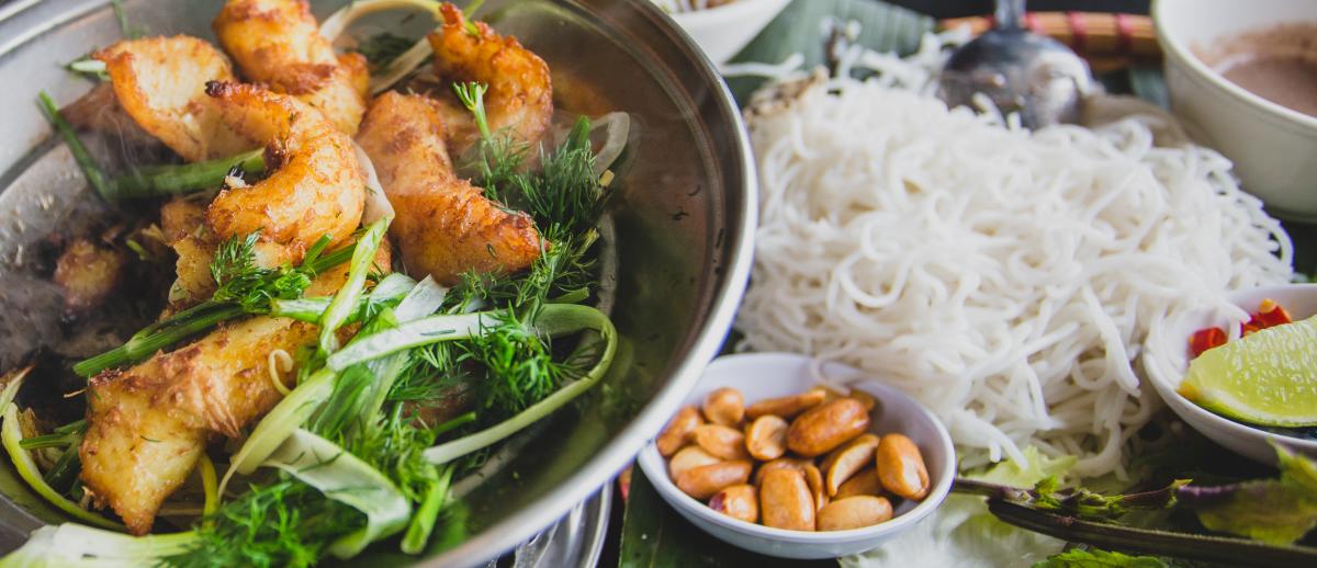 Sizzling Turmeric and Dill Fish from Hai Noi Corner