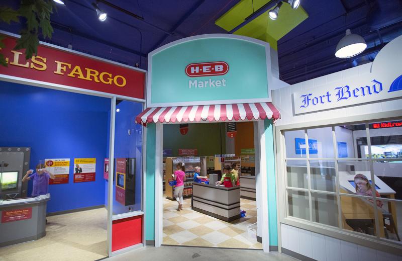 HEB Market at Kidtropolis at Fort Bend Children's Disocvery Center