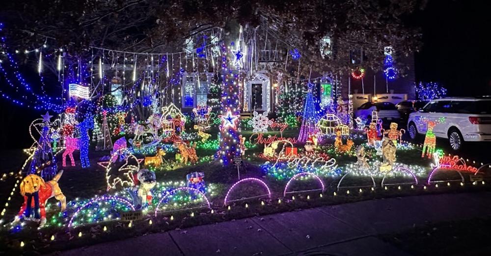 Necklace Dr - Chantilly - Tacky Christmas Lights