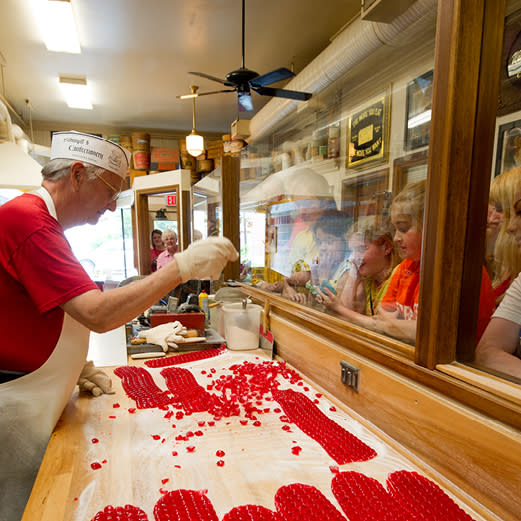 Map making red candy at Schimpff's Confectionery