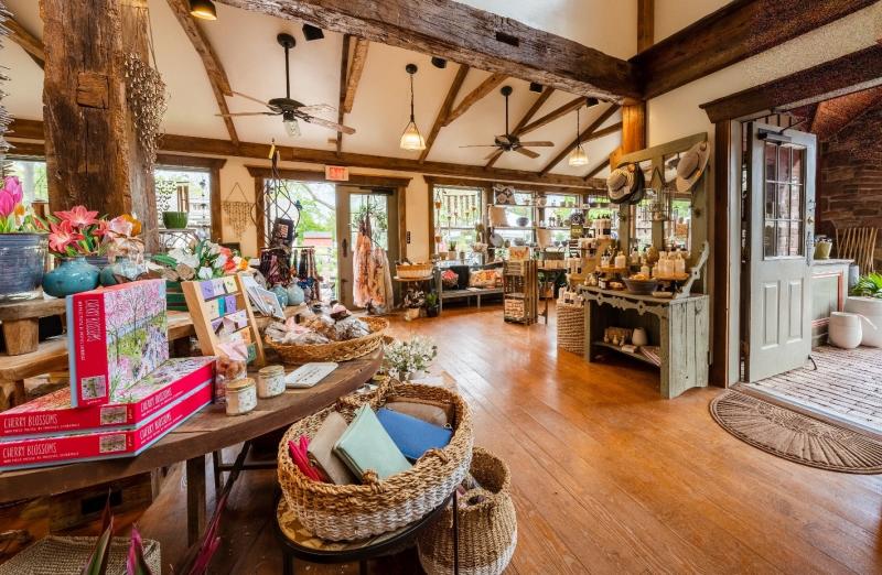 An inside view at Floral and Hardy