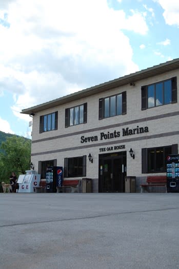 Seven-Points-Marina-Oar-House