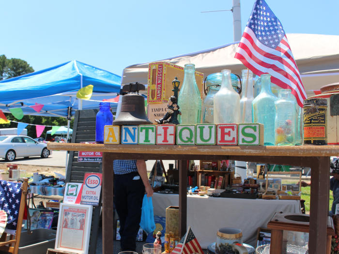 301 Endless Yard Sale collectibles.