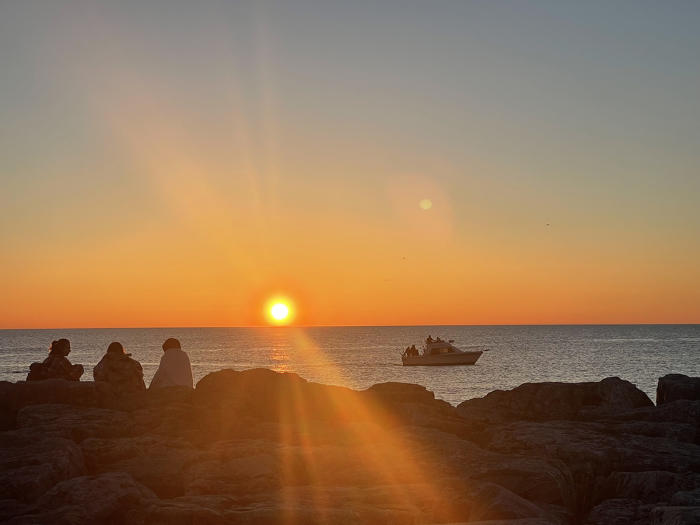 sunrise at lakefront