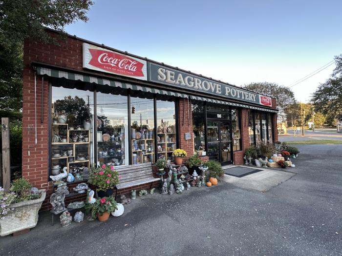 Seagrove Pottery Gallery storefront