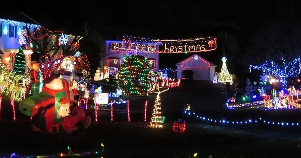 Marshall Pond Village - Tacky Christmas Lights - OBVFX