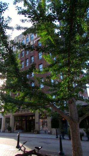 The Public Service Building - 1920s Architecture