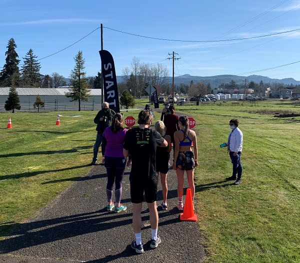 Cottage Grove Half Marathon Start Line