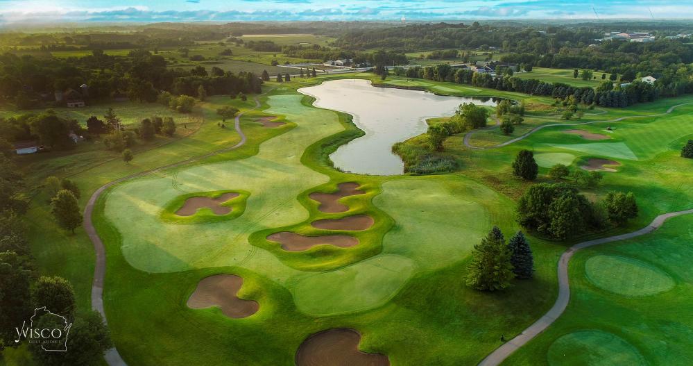 Overhead view of Hawk's View golf course