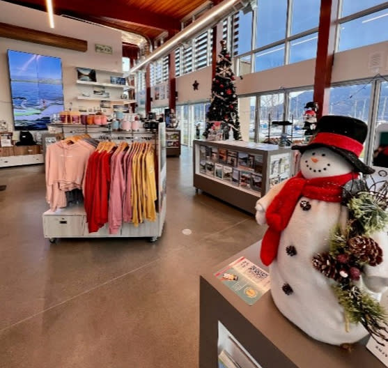 Kelowna Visitor Centre - Retail Program