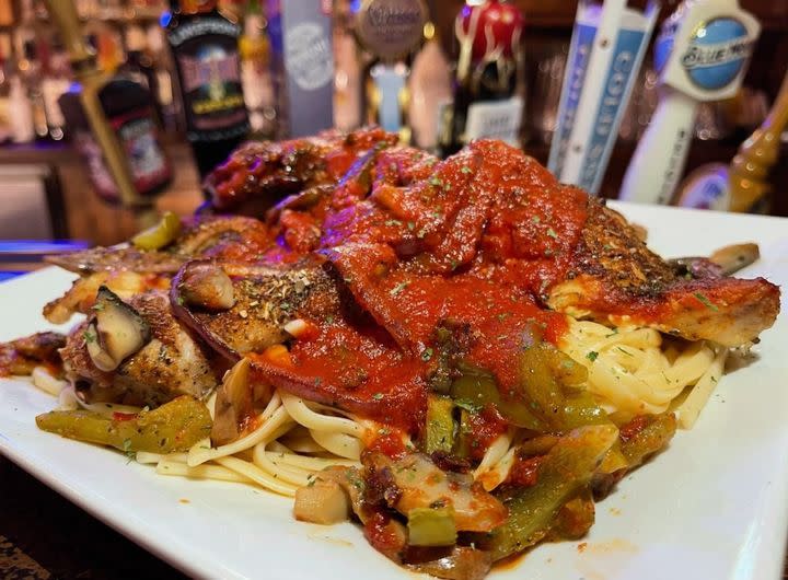 Chicken Cacciatore with Linguine from Ruffolo’s Pizza