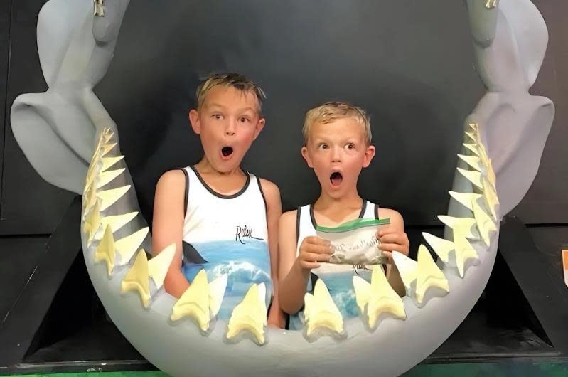 Kids at the Aurora Fossil Museum