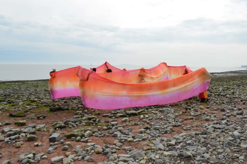 Dyed cotton muslin with members of Aurora Trinity Collective, 2023. Photo, Amak Mahmoodian