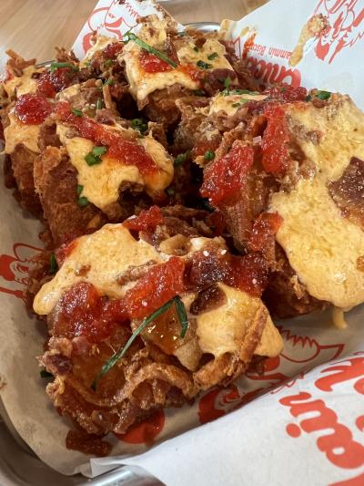 main chick tots