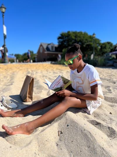 Influencer - Yatzuri Thomas - Yorktown Beach